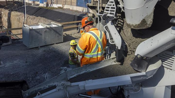 Pompage de béton commercial Québec